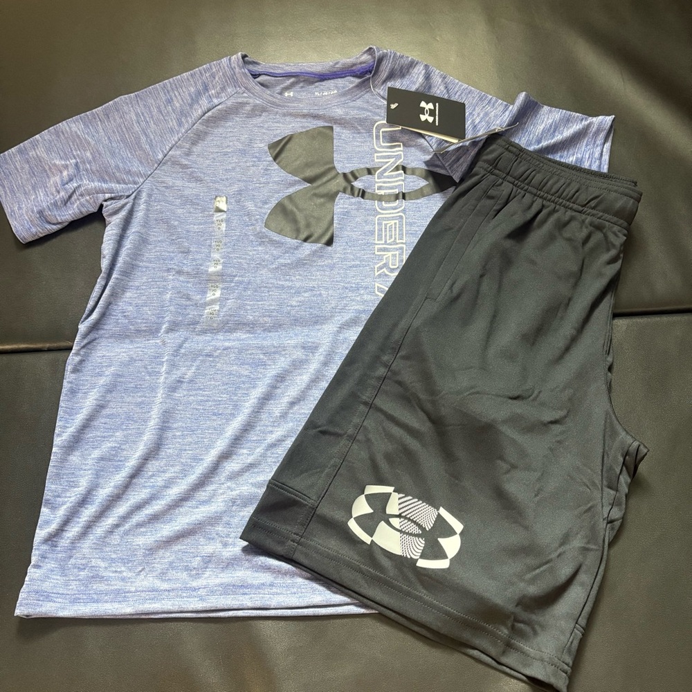 NWT Under Armour athletic set boys youth size Large